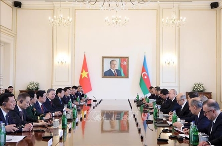 Vietnam hopes for stronger ties with Azerbaijan: Party chief